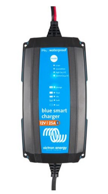 Victron Blue Smart IP65 Charger 12/25(1) 230V CEE 7/16