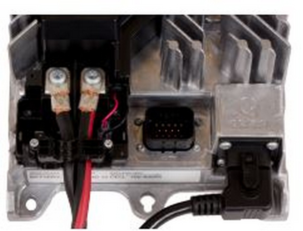 Delta-Q acculader IC900 IP66 48V/20A (1) 85-230VAC