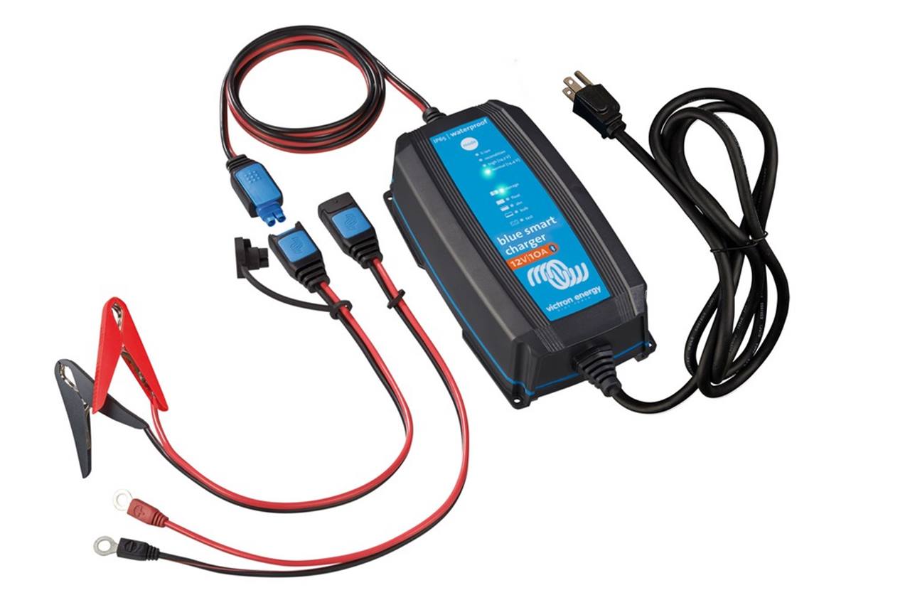 Victron Blue Smart IP65 acculader 12/10(1) 120V NEMA 1-15P