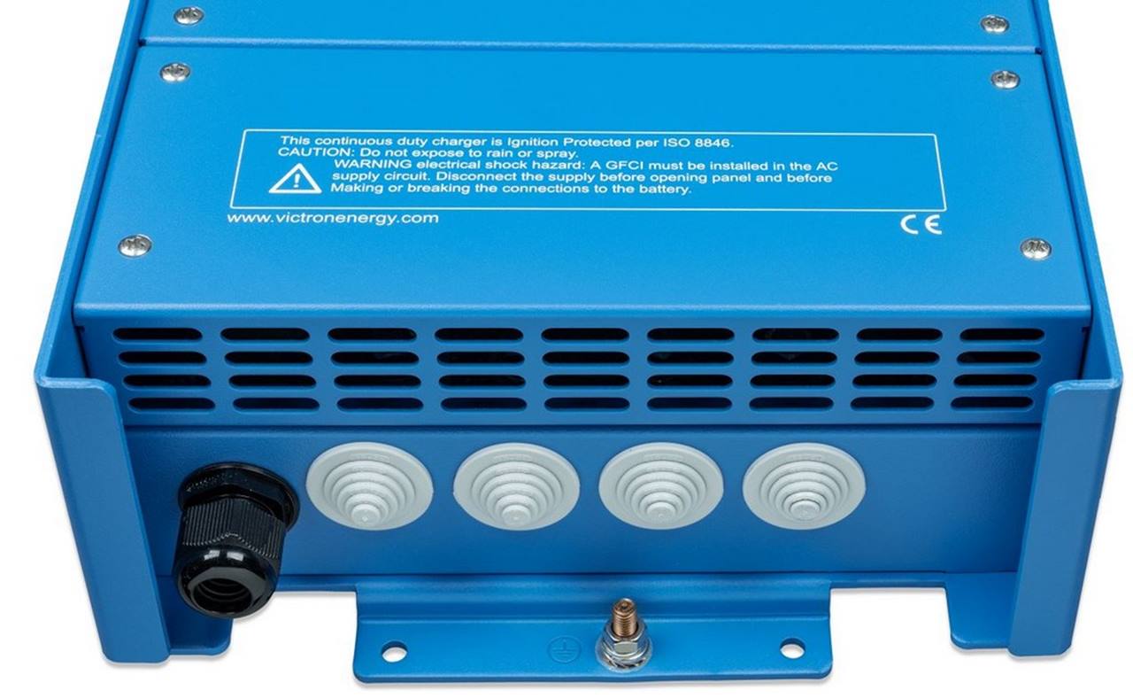 Victron Centaur lader 12/50 (3) 90-265V AC