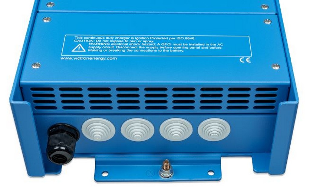 Victron Centaur lader 12/60 (3) 90-265V AC