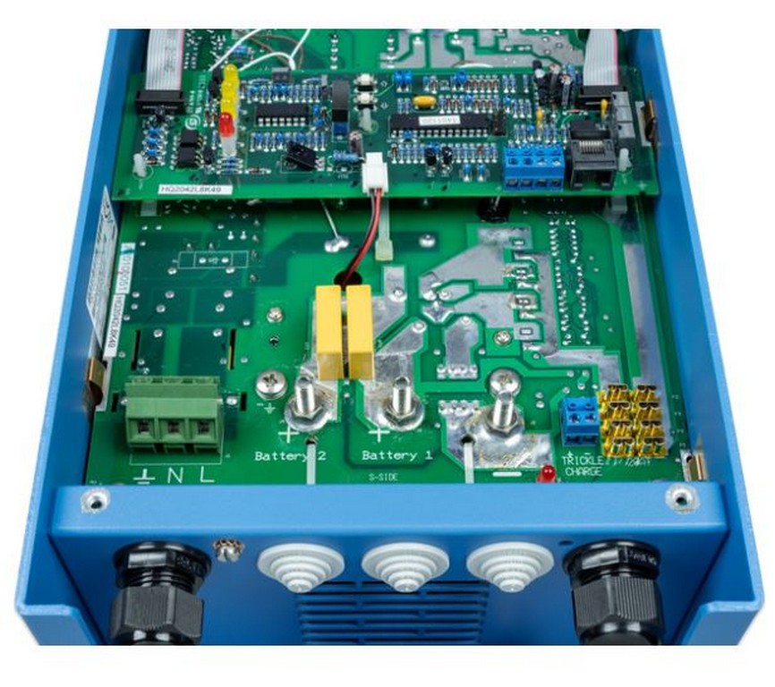 Victron Phoenix lader 24/25 (2+1) 90-265V AC