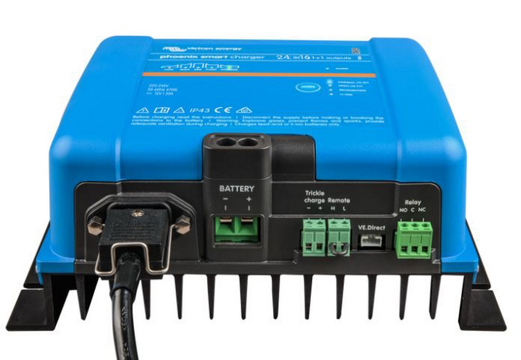 Victron Phoenix Smart lader 24/16 (1+1) IP43 120-240V