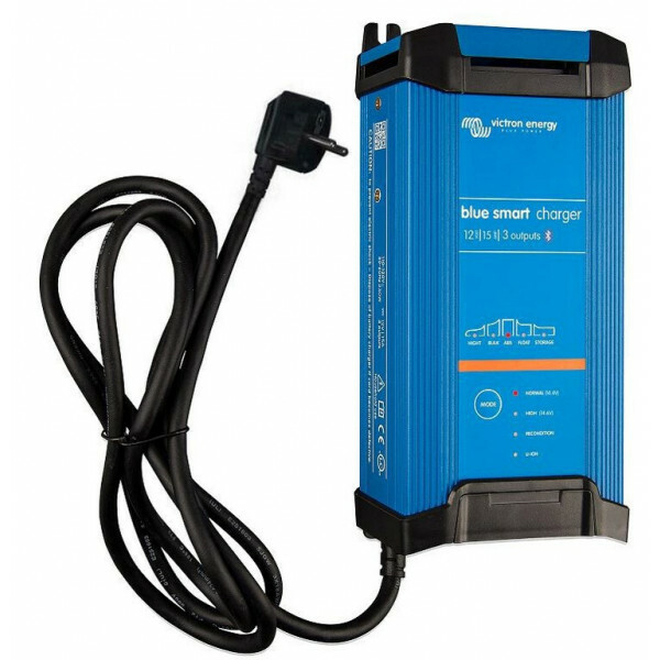 Victron Blue Smart IP22 Acculader 12/15 (3) CEE 7/7